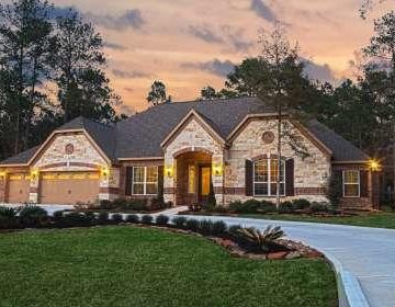 LGI Homes builds luxe homes on half-acre lots in Magnolia
