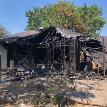 Life-threatening injuries from Willis house fire leave teen hospitalized