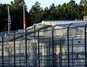 Expedited bail proceedings granted to immigrants at ICE detention facility in Conroe