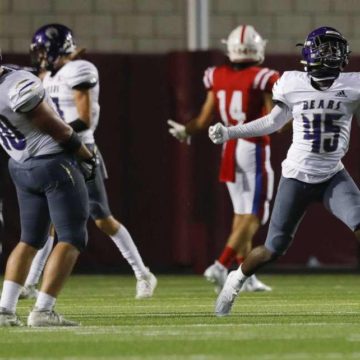 FOOTBALL: Montgomery knocks off Oak Ridge after big start