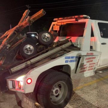 WRECKER CRASH IN SPLENDORA