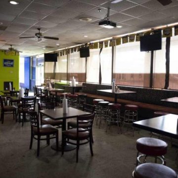 Conroe restaurant owner says business is safe after 2 fatal crimes in parking lot