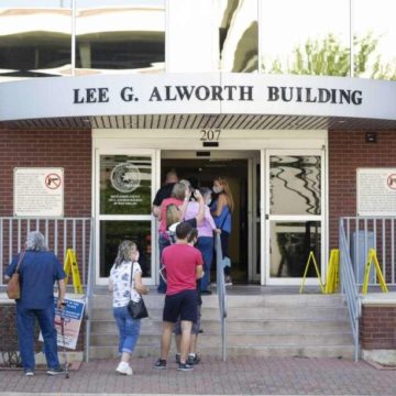 Inman in front of pack to fill unexpired Conroe council term