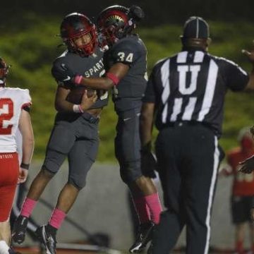 Porter tops Caney Creek for second district win