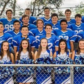 COME ENJOY A FOOTBALL GAME TONIGHT!!! NORTHSIDE LIONS VS THE MOUNT CARMEL BULLDOGS