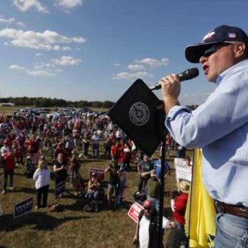Hundreds rally in Conroe to ‘Stop the Steal’ and defend Trump
