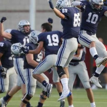 FOOTBALL: College Park outlasts Conroe, clinches playoff spot