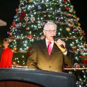 Tree lighting to kick off holiday season in Conroe