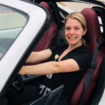Memorial Hermann ICU nurse rewarded new car for her contributions during the pandemic