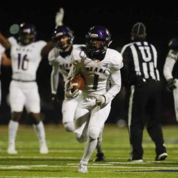 Montgomery runs past Lake Creek in MoTown Showdown