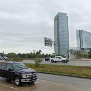 Wrong-way crash on I-45 leaves Conroe man dead, child in critical condition