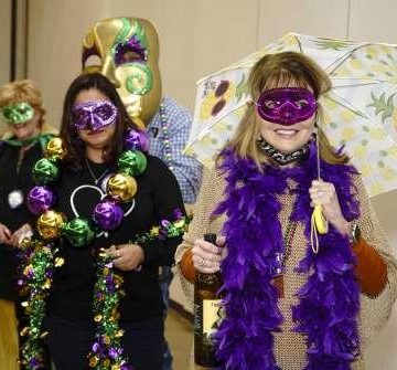Conroe Noon Lions: CNLC members preparing for Service Saturday, upcoming Dinner, Dance and Auction