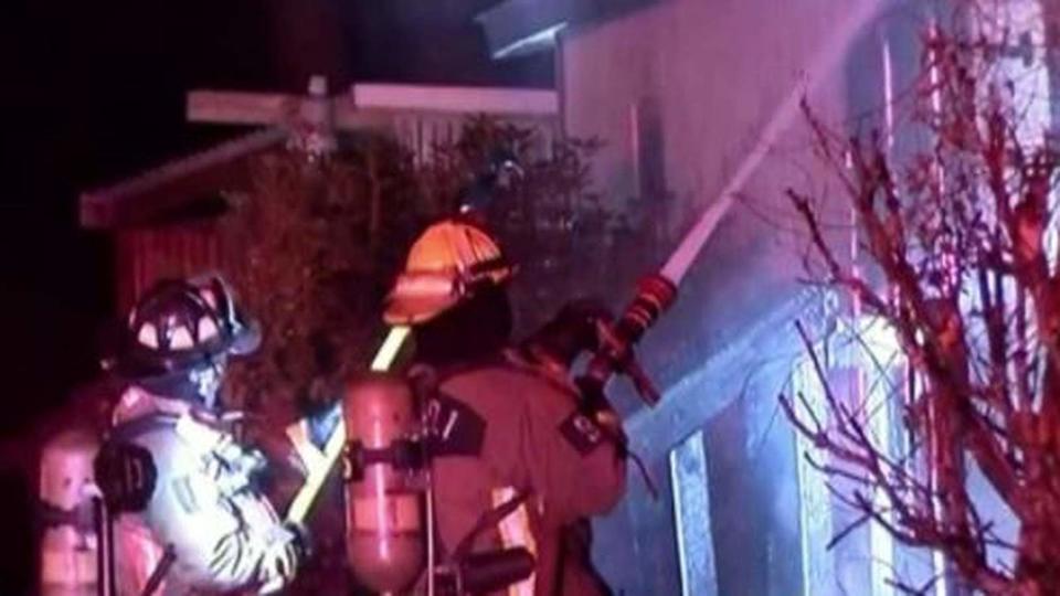img_600712b929332 Man dies after being pulled from mobile home fire in Willis, firefighters say