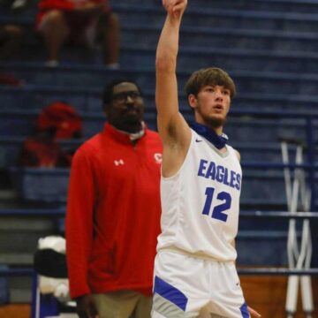 HOOPS ROUNDUP: New Caney boys, girls pick up wins over Dayton