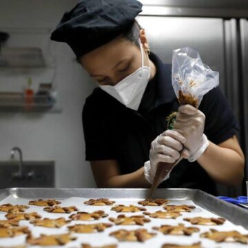 Business owners say plan ahead to celebrate Valentine’s Day amid pandemic