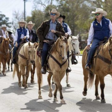 img_6024530336a08 Conroe Go Texan parade joins list of COVID cancellations