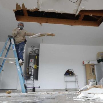 Busted garage pipe totals grieving Splendora teacher’s car