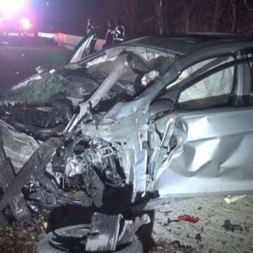 2 dead following single vehicle crash on Montgomery County bridge
