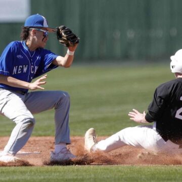 BASEBALL ROUNDUP: New Caney holds on to top Huntsville