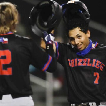 BASEBALL: Grand Oaks tops Willis, grabs sole possession of first place