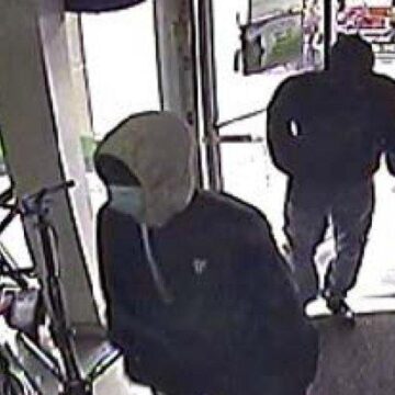 MCTXSheriff Seeks Identity of Aggravated Robbery Suspects