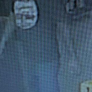 MCTXSheriff Seeks Identity of Credit Card Abuse Suspect