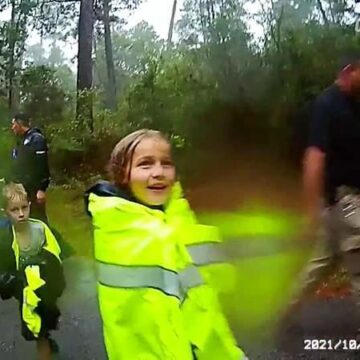 ‘I got ‘em!’: Bodycam video captures moment responder locates children lost in Sam Houston National Forest