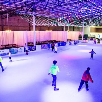 A Holiday To Remember Opens This Friday, December 10th – Kingwood