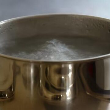 Boil water notices issued for several Houston-area neighborhoods due to low water pressure