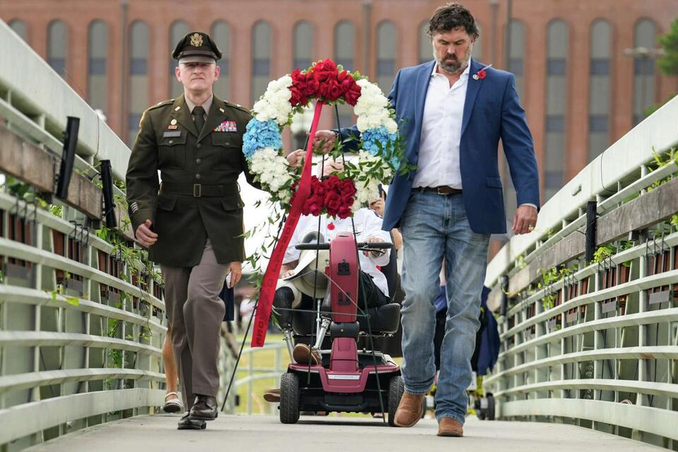 3PwOdE_0meXIv5L00.jpg Annual remembrance ceremony marks Memorial Day gathering in Conroe