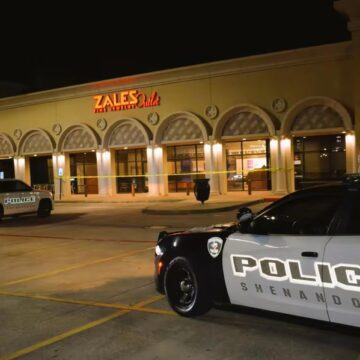 Nearly $18K worth of stolen jewelry recovered after Shenandoah police chase