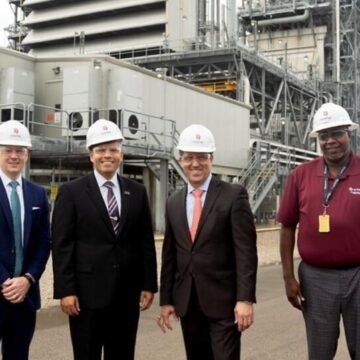 Texas comptroller tours state’s latest power plant
