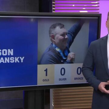 South Texas town holds homecoming for Army vet, Paralympic archer Jason Tabansky