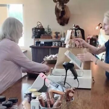 Downtown Tomball businesses brace for eight-hour power outage during critical holiday rush