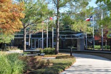 Winter Holiday Closures and Service Schedules for The Ice Rink, Boat Houses and more