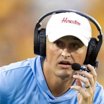 Houston Cougars Announce New Wide Receivers Coach Ahead of Texas Bowl