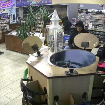 LCSO asking for public’s help in identifying robbery suspect