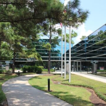 Regency Centers terminates Goodwill lease in Cochran’s Crossing