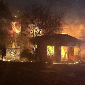 1pTfXa_17zn8zju00.jpg Videos reveal multiple persons of interest in Spring townhouse fire: Montgomery County Fire Marshal