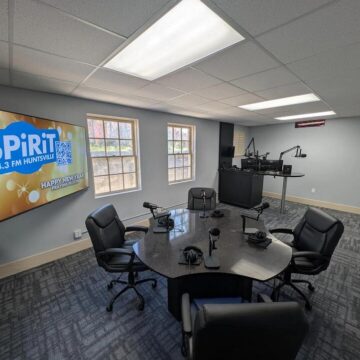 Spirit 94.3 FM goes on the air, launches new year with prayer and community focus