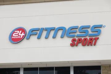 2dfNUk_1883xUYB00.jpg Cheat Day? Texas Woman Arrested At 24 Hour Fitness After Allegedly Hurling Weight Plate At Boyfriend’s Side Piece