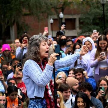 Viral ‘Ho No Mo’ pastor is coming to Houston colleges