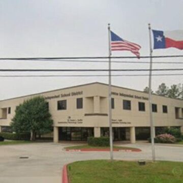 Conroe School Board Nixes State‑Backed Daily Prayer Time