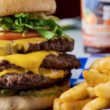 Burger Fresh temporarily closes in Humble as eatery plans to reopen at new location