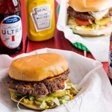 Lankford’s Brings Its Iconic Burgers and Plenty of New Twists To Its First Woodlands Restaurant — The Beer Wall Awaits