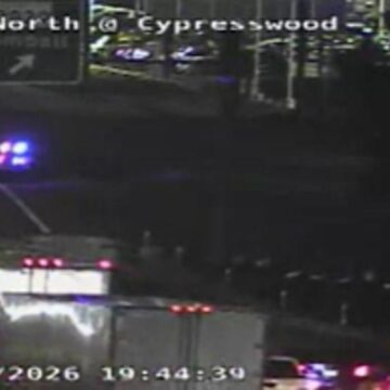 Fatal crash shuts down I-45 North in Spring, officials say