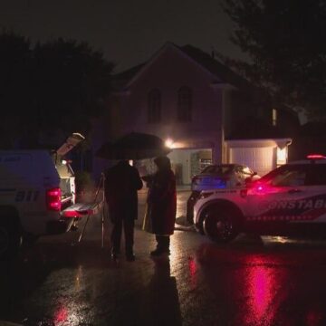 Teen shot 3 times while trying to sell vape pens at Spring apartment complex, Pct. 4 deputies say