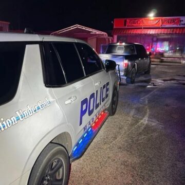 Traffic stop yields ski masks, handgun