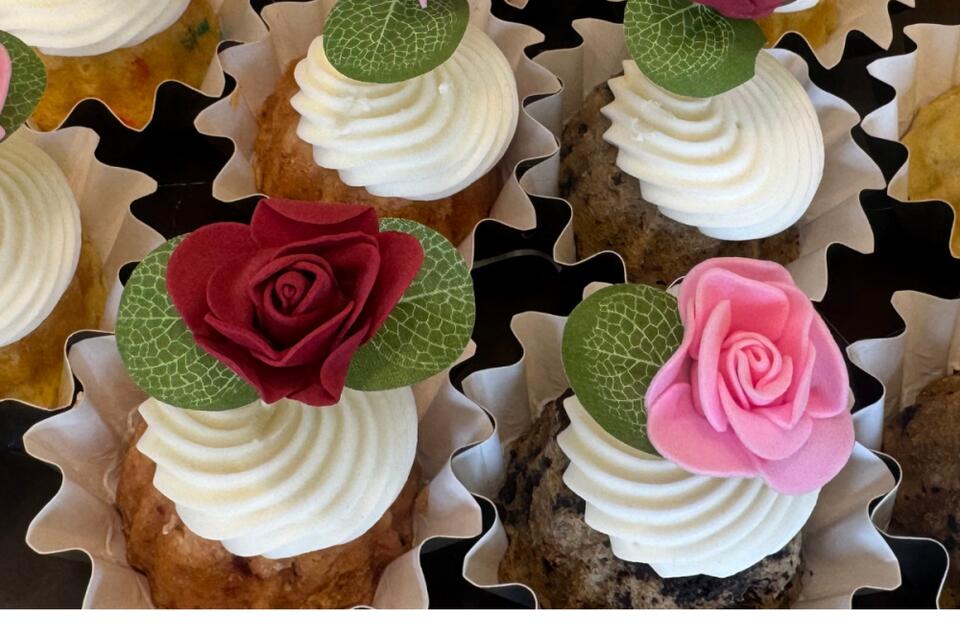 2ICk69_19XWApea00.jpg Nothing Bundt Cakes to open on Hwy. 242