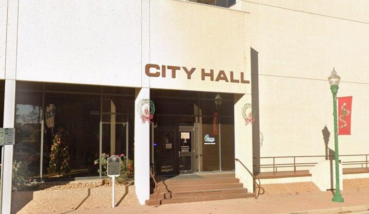 49p7vl_19bn2uPr00.jpg Conroe Boots Mustang Pipeline Crews From City Sewer Plant